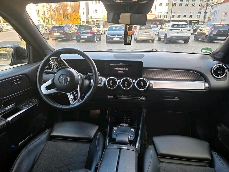 Schwarz Gebraucht 2020 Mercedes GLB200 SUV | 24.500 € (Guter Preis) - Bild 1/4
