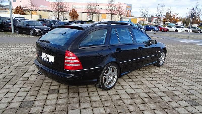Gebraucht Mercedes C32 AMG AMG 354 PS (260 kW) 2003 Schwarz Limousine