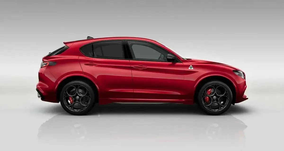Neu Alfa Romeo Stelvio Quadrifoglio 519 PS (381 kW) 2026 Rosso alfa SUV