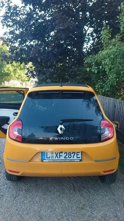 Gebraucht Renault Twingo Techno 60 kW (82 PS) 2022 Gelb Kleinwagen
