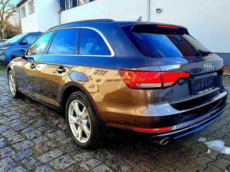 Gebraucht Audi A4 Sport 150 PS (110 kW) 2018 Braun Kombi
