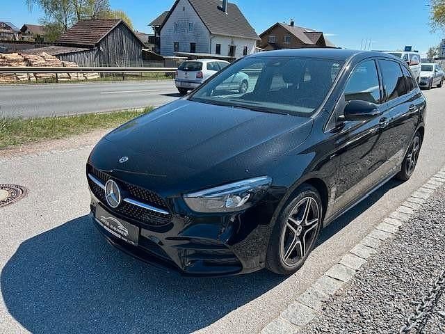 Gebraucht Mercedes B250e AMG line 218 PS (160 kW) 2020 Schwarz Van / Kleinbus