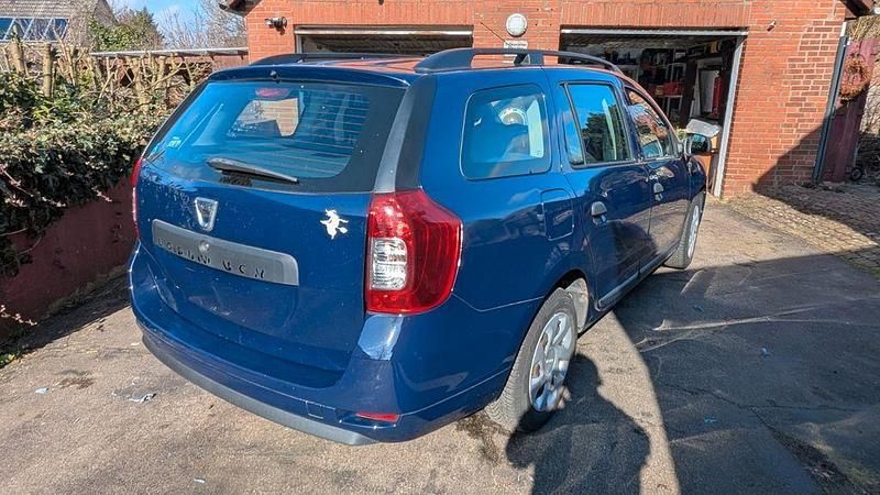 Gebraucht Dacia Logan 72 PS (52 kW) 2017 Blau Limousine