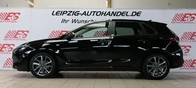 Gebraucht Hyundai i30 Edition 30+ 160 PS (117 kW) 2022 Phantom black / mic Limousine