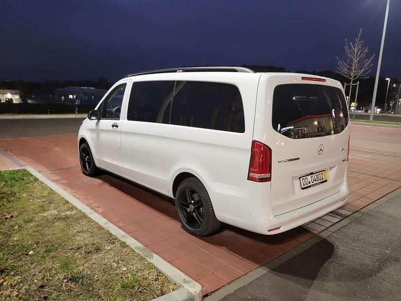 Second-hand Mercedes Vito 237 CP (174 kW) 2021 Alb Van