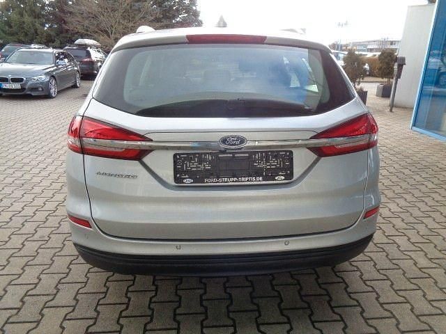Gebraucht Ford Mondeo Trend 150 PS (110 kW) 2021 Grau Limousine