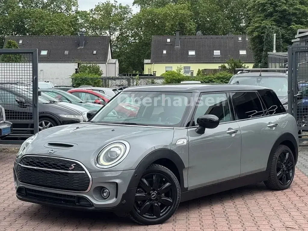 Gebraucht Mini Cooper SD Clubman 190 PS (139 kW) 2019 Moonwalk grey Kombi
