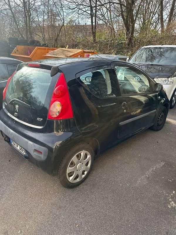 Gebraucht Peugeot 107 Filou 68 PS (50 kW) 2009 Kleinwagen
