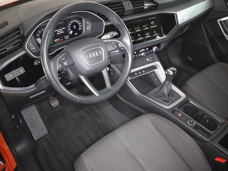 Gebraucht Audi Q3 Advanced 150 PS (110 kW) 2023 Pulsorange (metallic) SUV