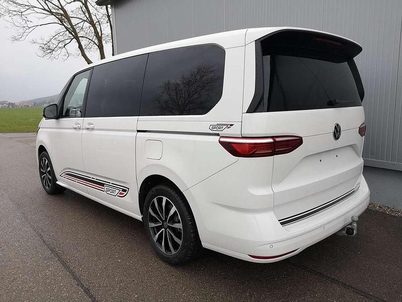 Neu VW Multivan Sportline 150 PS (110 kW) 2025 Candyweiß Van