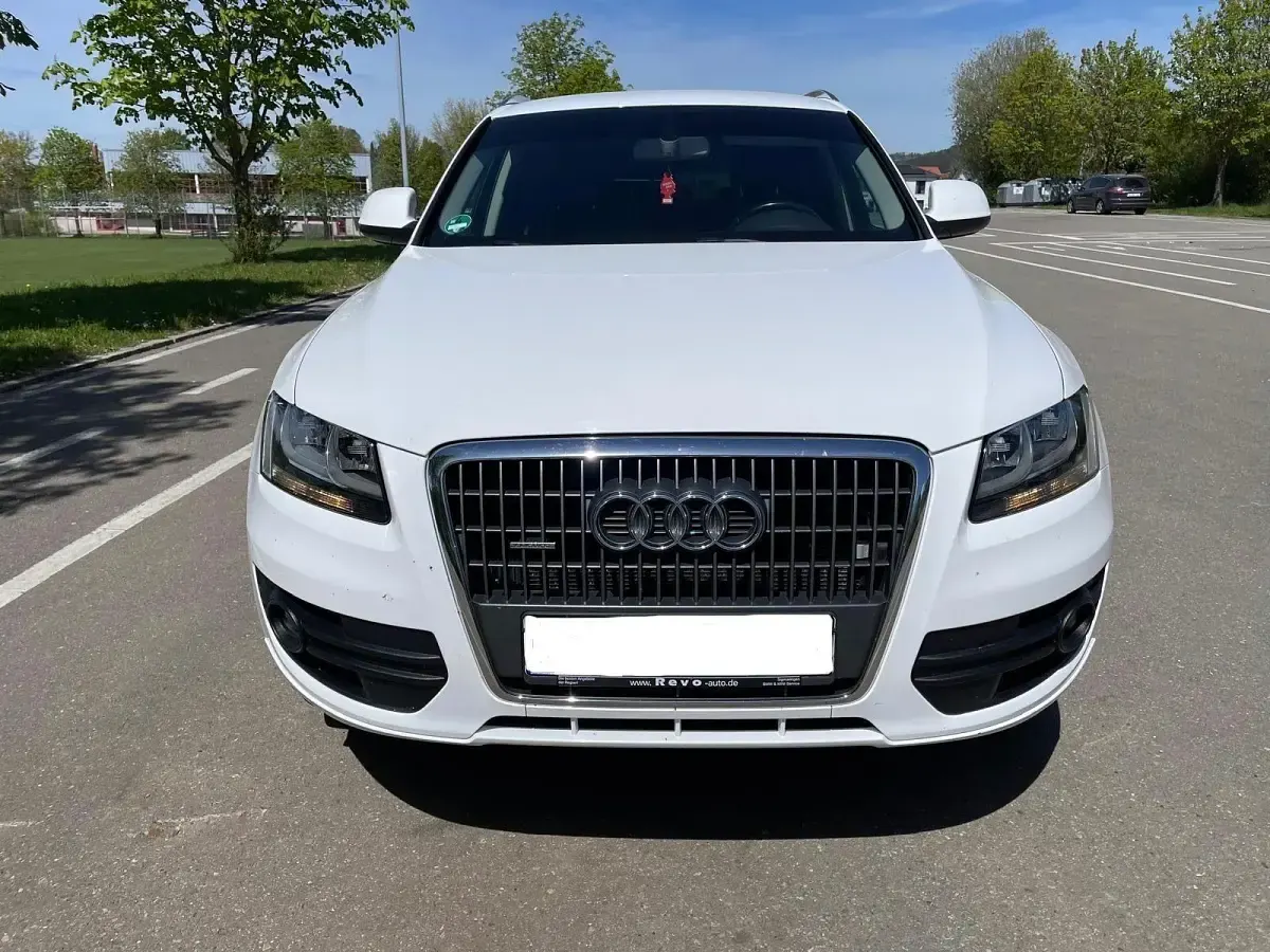 Gebraucht Audi Q5 179 PS (131 kW) 2011 Weiß SUV