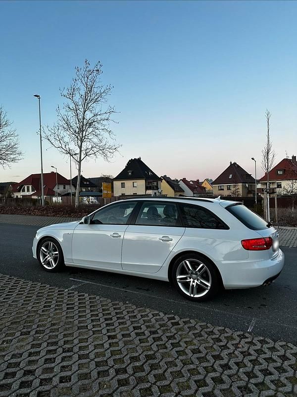 Gebraucht Audi A4 S-Line 170 PS (125 kW) 2008 Weiß Kombi