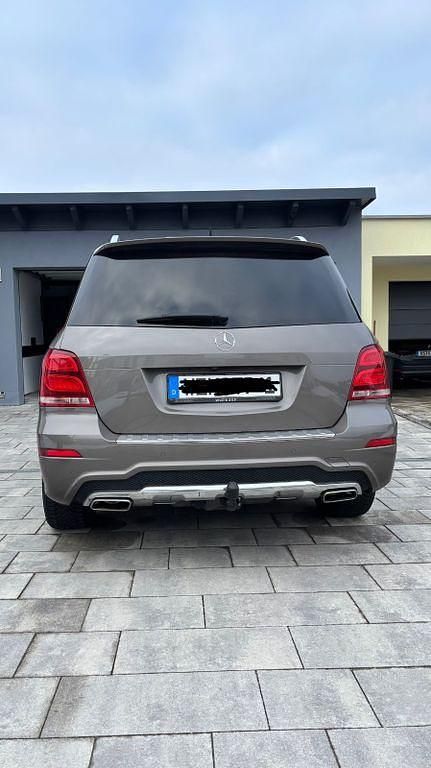 Gebraucht Mercedes GLK250 204 PS (150 kW) 2012 Grau SUV
