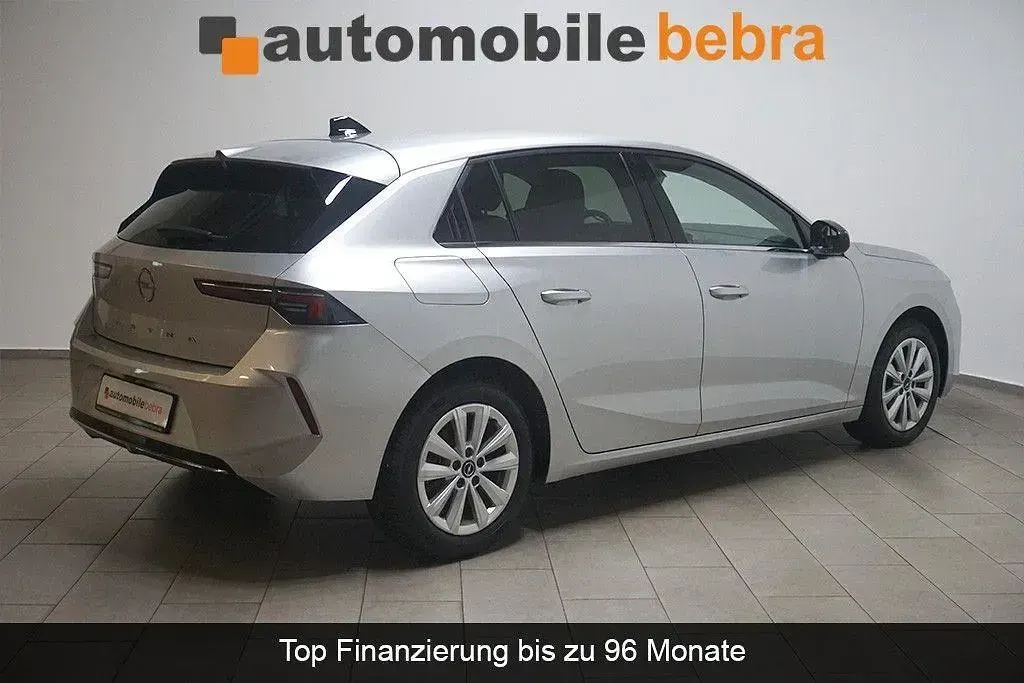 Usata Opel Astra Elegance 131 CV (96 kW) 2023 Argento Utilitaria