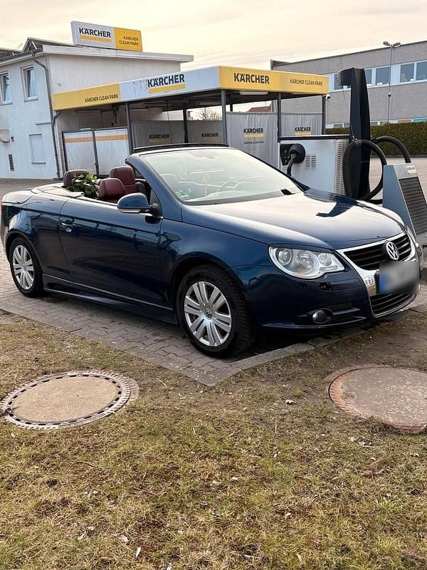 Second-hand VW Eos 150 CP (110 kW) 2006 Albastru Cabrio