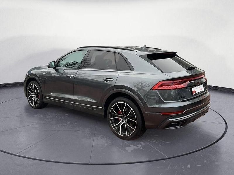 Gebraucht Audi Q8 Competition 286 PS (210 kW) 2022 Grau SUV