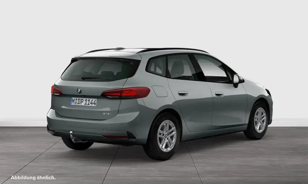 Neu BMW 218 Active Tourer 136 PS (100 kW) 2026 Grau Van / Kleinbus