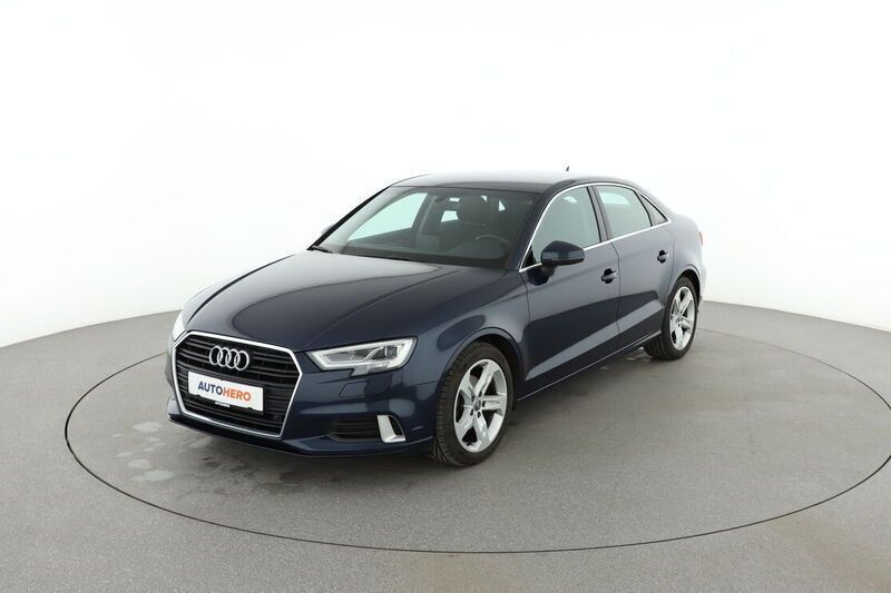 Blau Gebraucht 2018 Audi A3 Sport Limousine | 18.820 € (Fairer Preis) - Bild 1/4