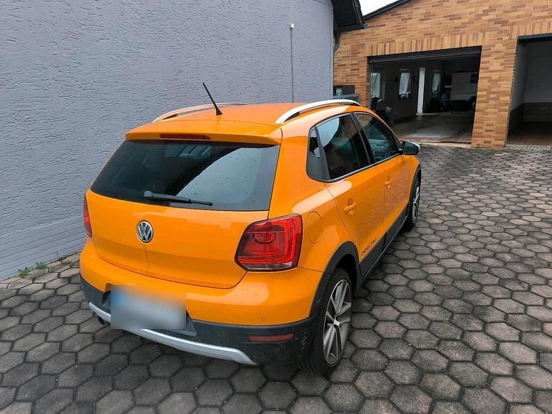 Gebraucht VW Polo Cross 105 PS (77 kW) 2012 Orange Kleinwagen