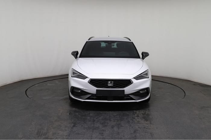 Gebraucht Seat Leon FR 150 PS (110 kW) 2024 Grau, magnetgrau s7s7 Kombi