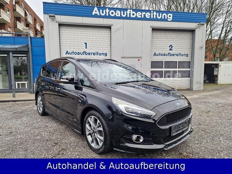 Gebraucht Ford S-MAX ST-Line 190 PS (139 kW) 2018 Shadow black Van / Kleinbus