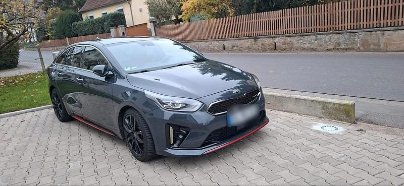 Gebraucht Kia ProCeed GT 204 PS (150 kW) 2020 Grau Kombi
