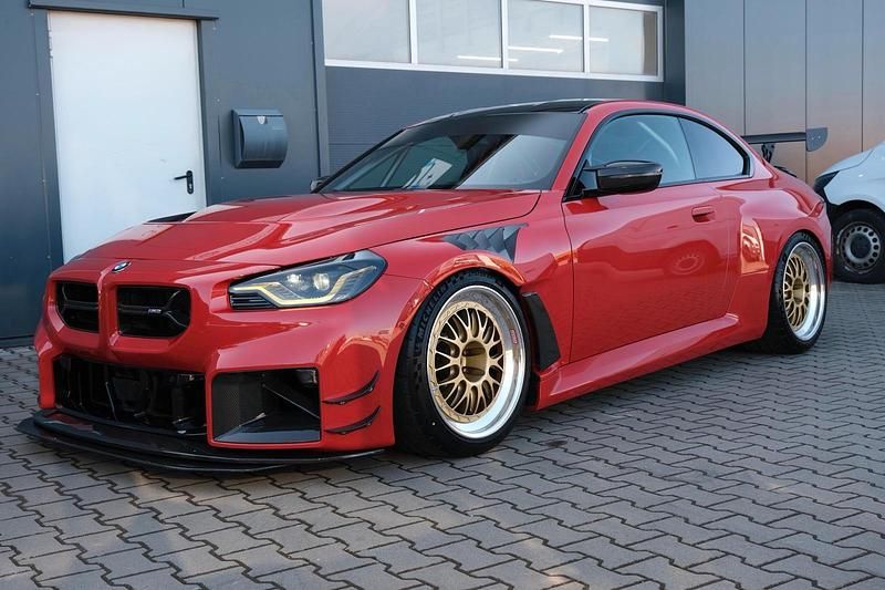 Rot Gebraucht 2023 BMW M2 Coupé | 117.000 € - Bild 1/4