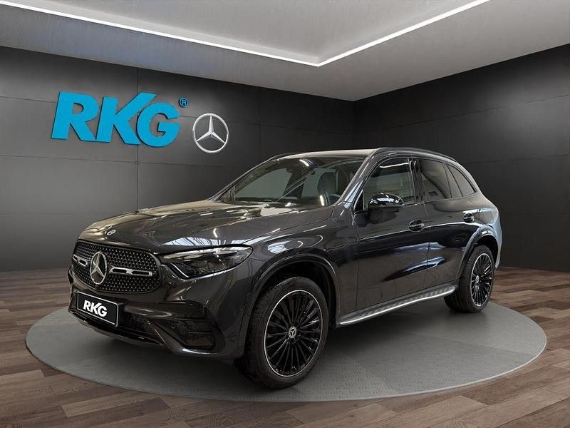 Gebraucht Mercedes GLC300e AMG 333 PS (244 kW) 2025 Grau SUV