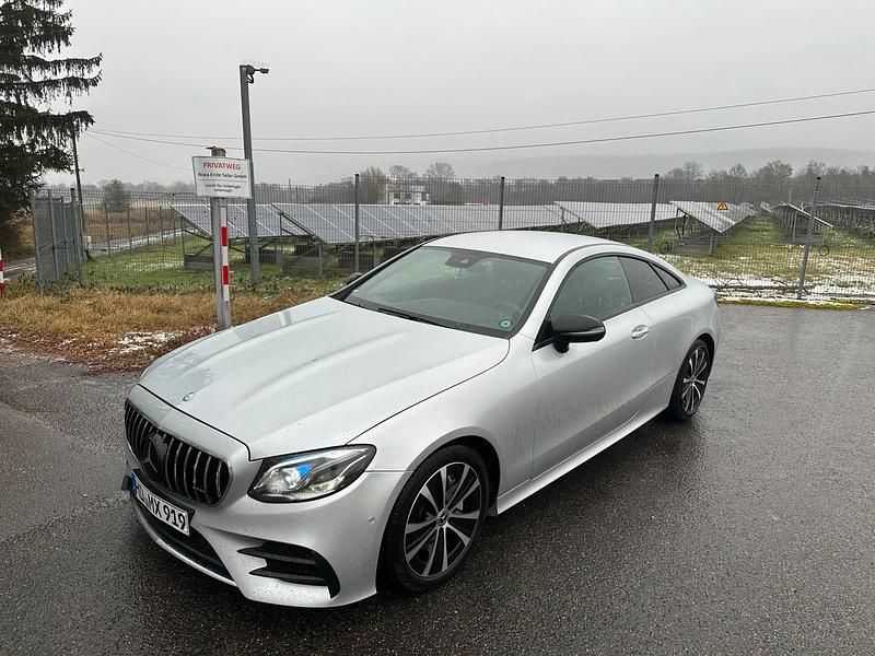 Gebraucht Mercedes 220 AMG 192 PS (141 kW) 2017 Silber Coupé