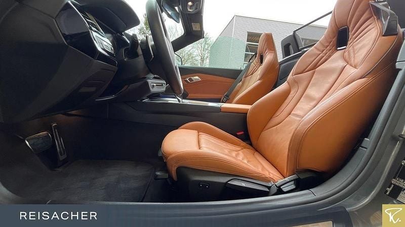 Gebraucht BMW Z4 M Sport 340 PS (250 kW) 2024 Skyscraper grau metallic Cabrio