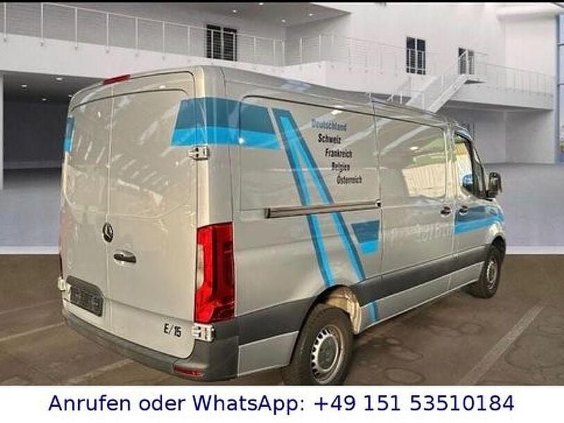 Gebraucht Mercedes Sprinter 143 PS (105 kW) 2020 Iridiumsilber Van