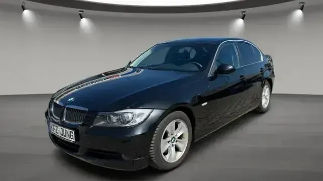 Second-hand BMW 325 170 CP (125 kW) 2008 Andere Berlinǎ