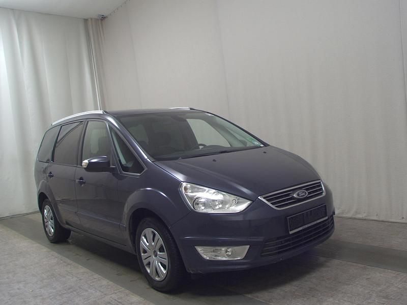 Gebraucht Ford Galaxy Trend 140 PS (102 kW) 2014 Grau Van / Kleinbus
