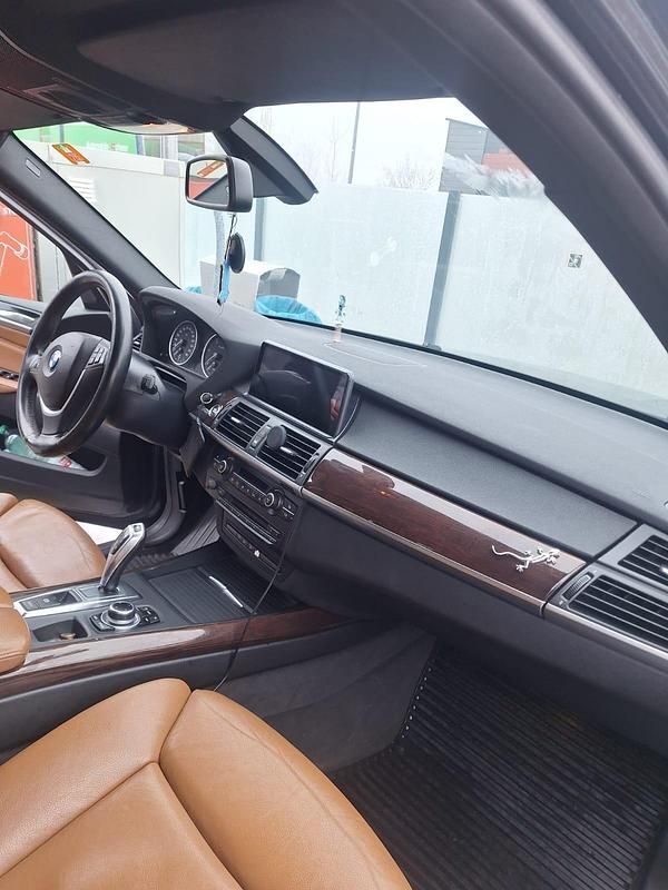 Gebraucht BMW X5 235 PS (172 kW) 2010 Schwarz SUV