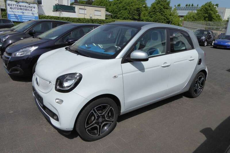 Weiß Gebraucht 2015 Smart ForFour Proxy Kleinwagen | 8.990 € (Fairer Preis) - Bild 1/4