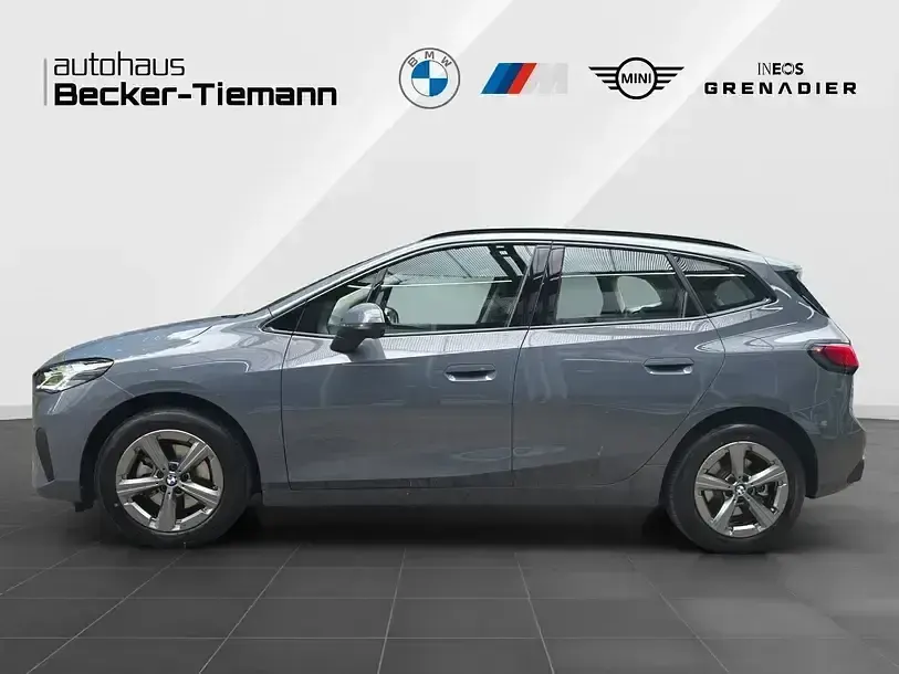 Używany BMW 220 Active Tourer Efficient Dynamics 156 KM (114 kW) 2025 Szary Minivan