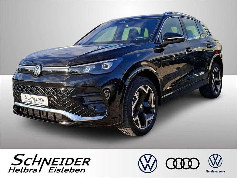 Grenadillschwarz (metallic) Gebraucht 2025 VW Tiguan R-line SUV | 54.860 € (Teuer) - Bild 1/4