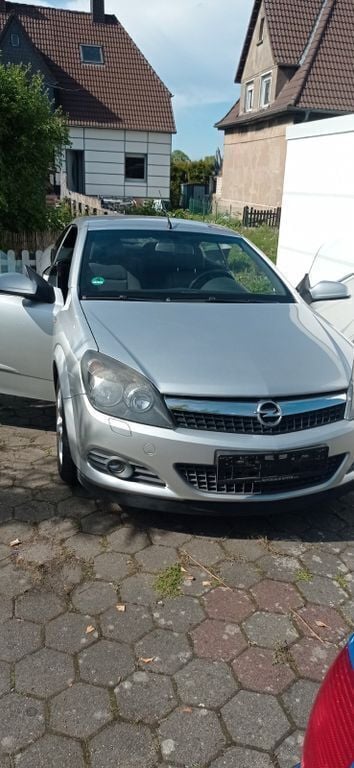 Silber Gebraucht 2006 Opel Astra Cabriolet Cosmo Cabrio | 3.500 € (Fairer Preis) - Bild 1/4