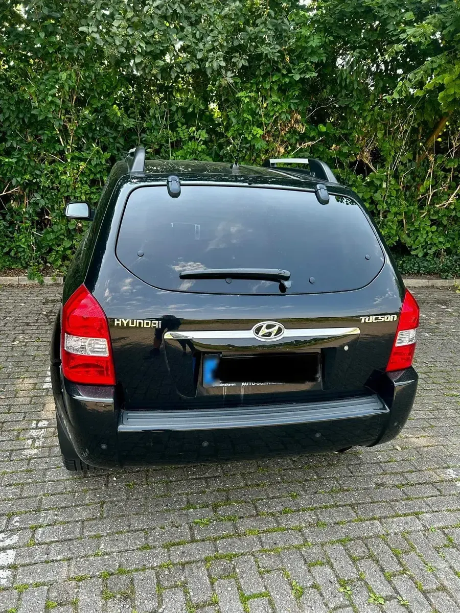 Gebraucht Hyundai Tucson 140 PS (102 kW) 2008 Schwarz SUV