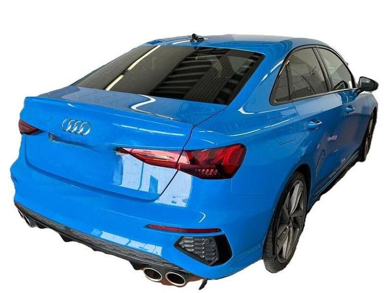 Gebraucht Audi S3 Ambiente 310 PS (228 kW) 2021 Blau Limousine
