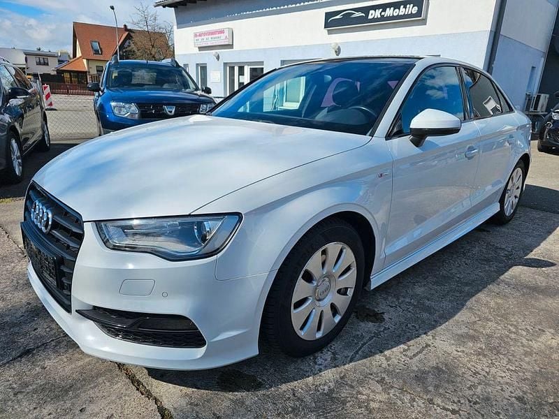 Gebraucht Audi A3 S-Line 150 PS (110 kW) 2015 Weiß Limousine