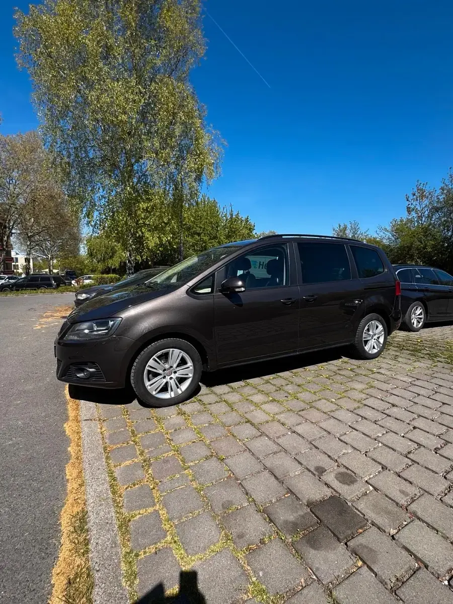 Second-hand Seat Alhambra 103 CP (75 kW) 2014 Maro Monovolum