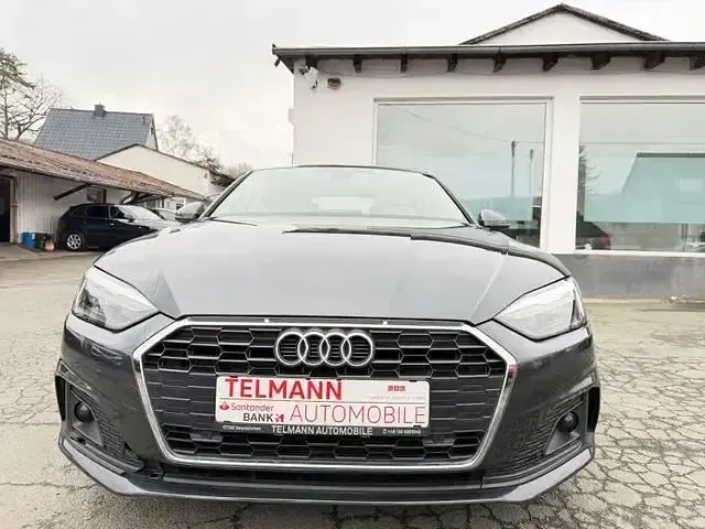 Gebraucht Audi A5 Sportback Sport 190 PS (139 kW) 2020 Manhattangrau metallic Kleinwagen