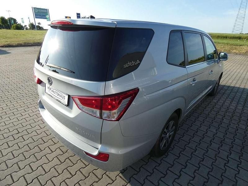 Usata SsangYong Rodius 178 CV (130 kW) 2016 Argento Monovolume