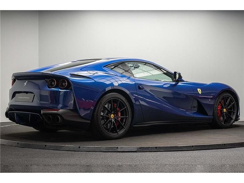 Gebraucht Ferrari 812 800 PS (588 kW) 2019 Blau