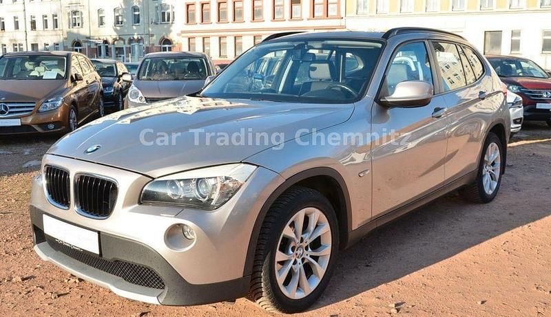 Gebraucht BMW X1 150 PS (110 kW) 2010 Silber SUV