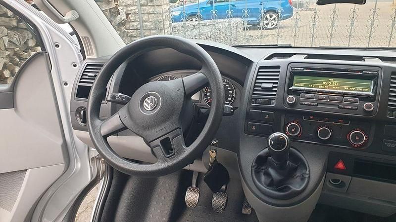 Gebraucht VW T6 140 PS (102 kW) 2015 Silber Van