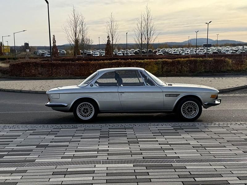 Gebraucht BMW E9 179 PS (131 kW) 1973 Silber Coupé