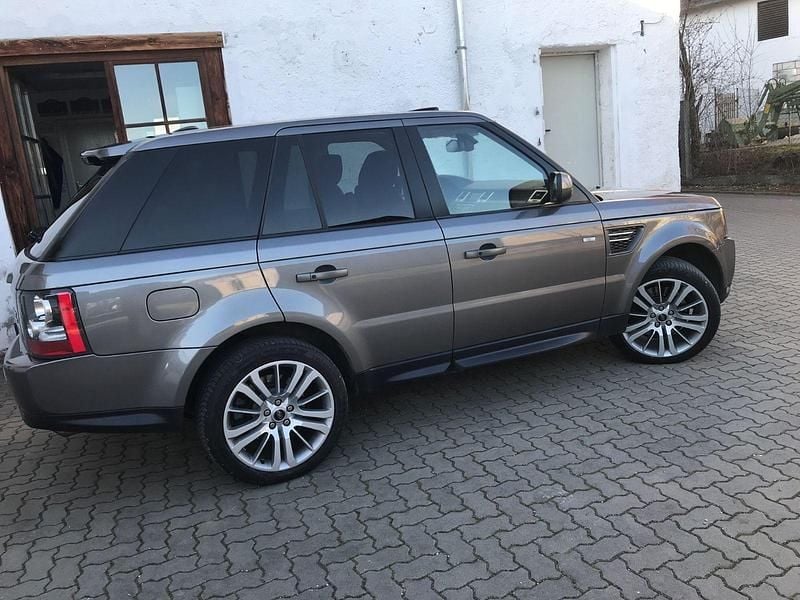 Grau Gebraucht 2009 Land Rover Range Rover Sport HSE SUV | 16.500 € - Bild 1/4