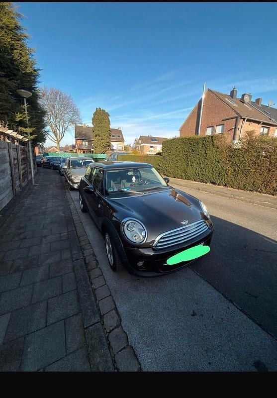 Gebraucht Mini Cooper 122 PS (89 kW) 2011 Braun Kleinwagen
